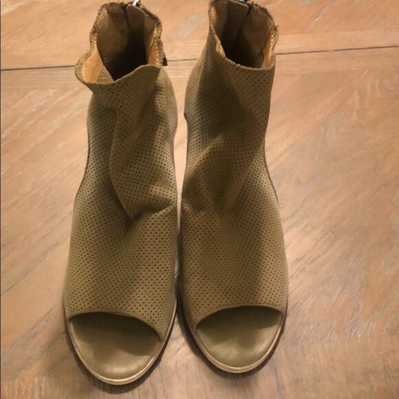 Dolce Vita Block Heel Open Toe Booties size 9.5 - Picture 2 of 6